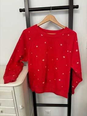 Red Old Navy Crewneck Sweatshirt with daisies.  Size large. Almost new!